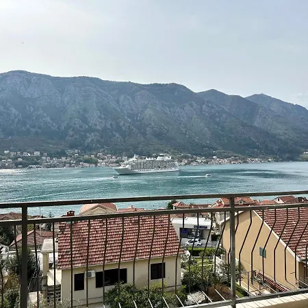 Point Of View Apartment Kotor Exterior photo