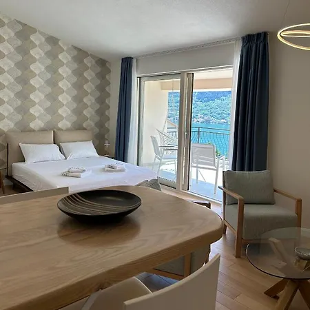 Point Of View Apartment Kotor Exterior photo