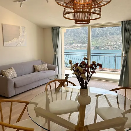 Point Of View Apartment Kotor Exterior photo